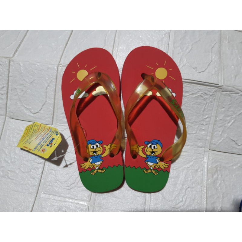 Dép xỏ ngón cho bé yêu