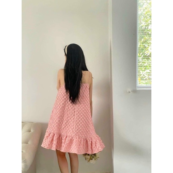 Váy dập nổi dáng xuông VJ006