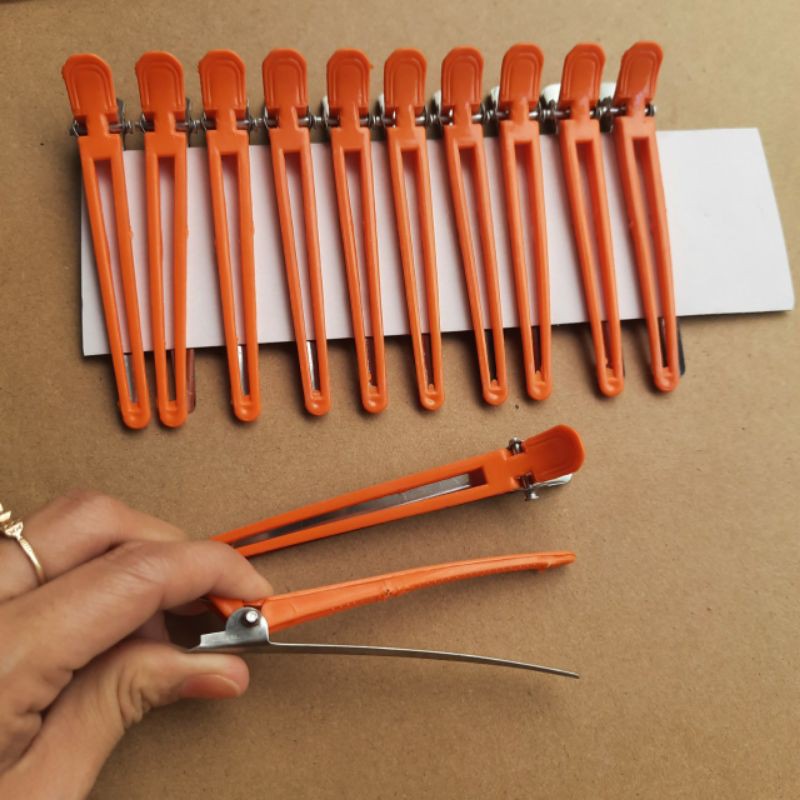 Sét 2 kẹp mỏ vịt kim loại bọc nhựa 9cm (được chọn màu)
