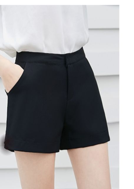 Quần short vải ống rộng