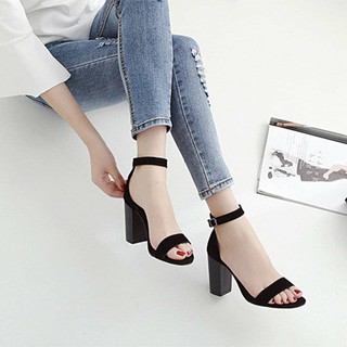 Sandan quai ngang gót vuông 7cm siêu xinh