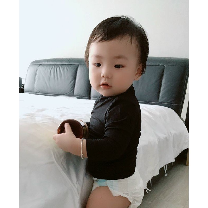 Áo giữ nhiệt cổ 3p mỏng Minky mom xịn cho bé