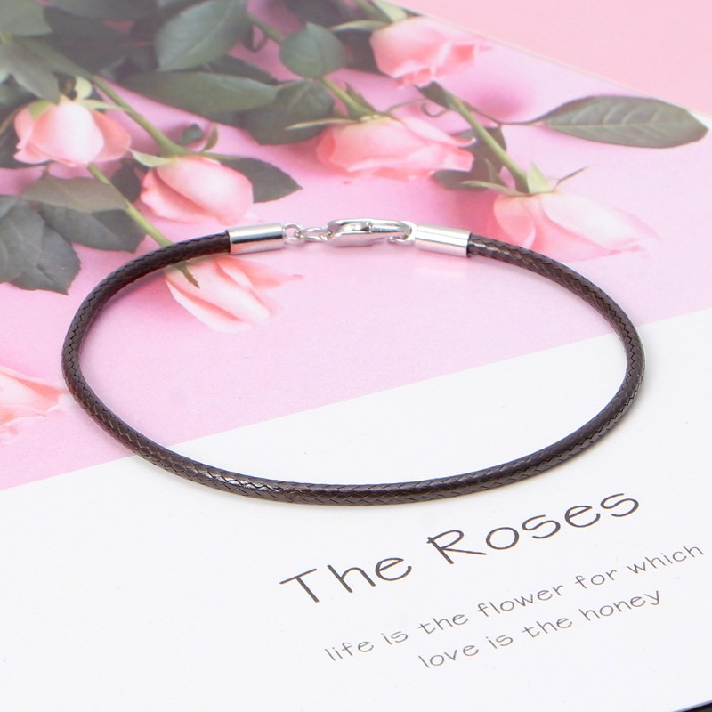 Vòng tay có khóa càng tôm thiết kế đơn giản thời trang