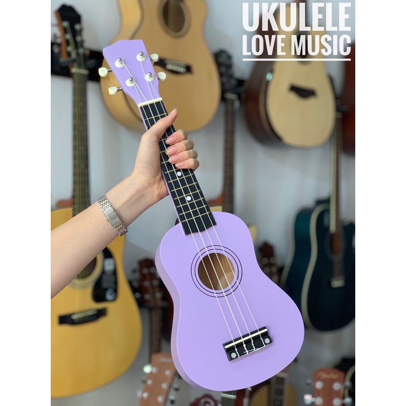 đàn ukulele gỗ màu tím nhạt