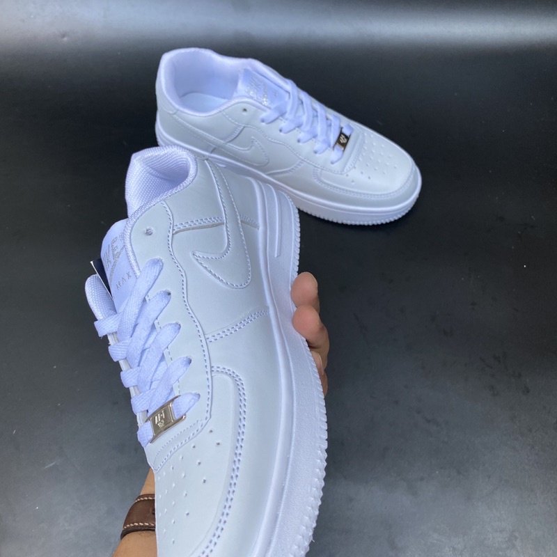 Giày Nike Air Force 1 thể thao nam nữ Tặng Kèm boxbill Tất