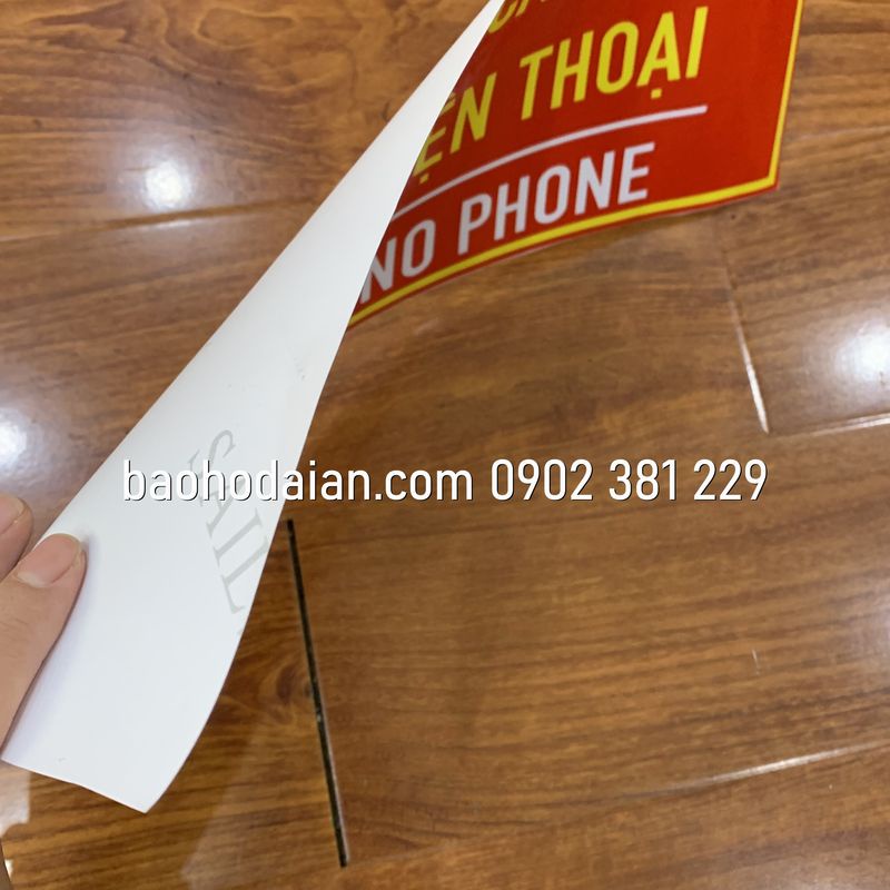 Poster decal dán tường cấm sử dụng điện thoại 15 x 40cm