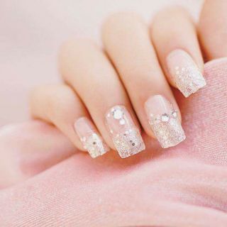 Bộ móng tay giả đính đá kim tuyến