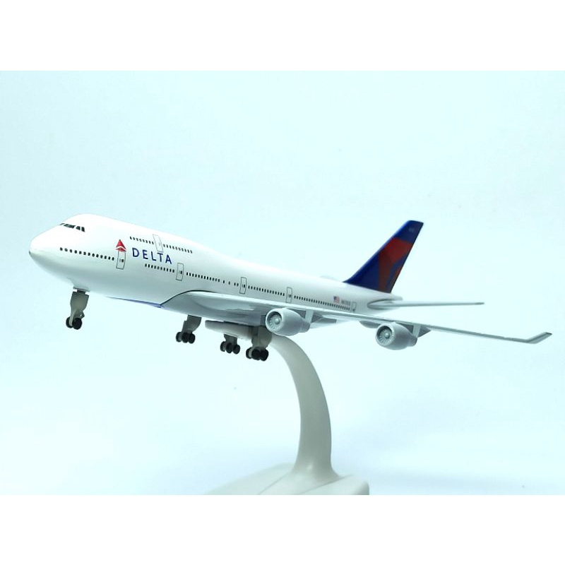 Mô hình máy bay Boeing 747 dài 20cm