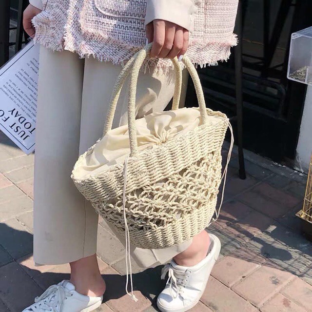 Túi cói cầm tay đan thưa - hoa văn đồng tiền - phong cách Vintage
