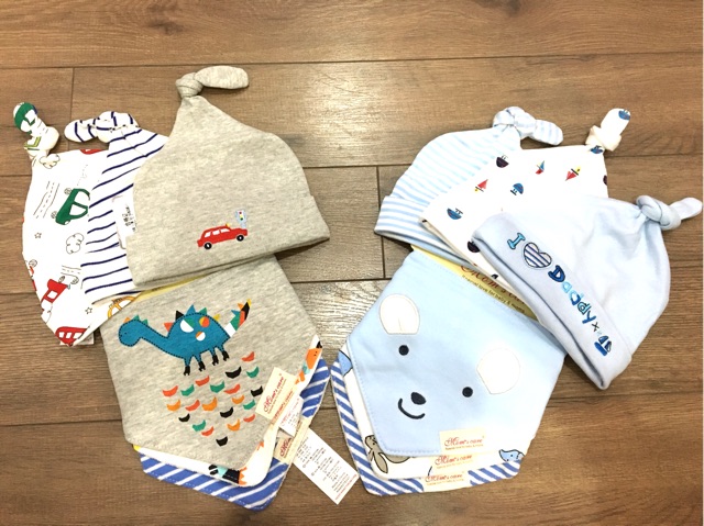 [Hàng loại 1] Set yếm, mũ momcare cho bé