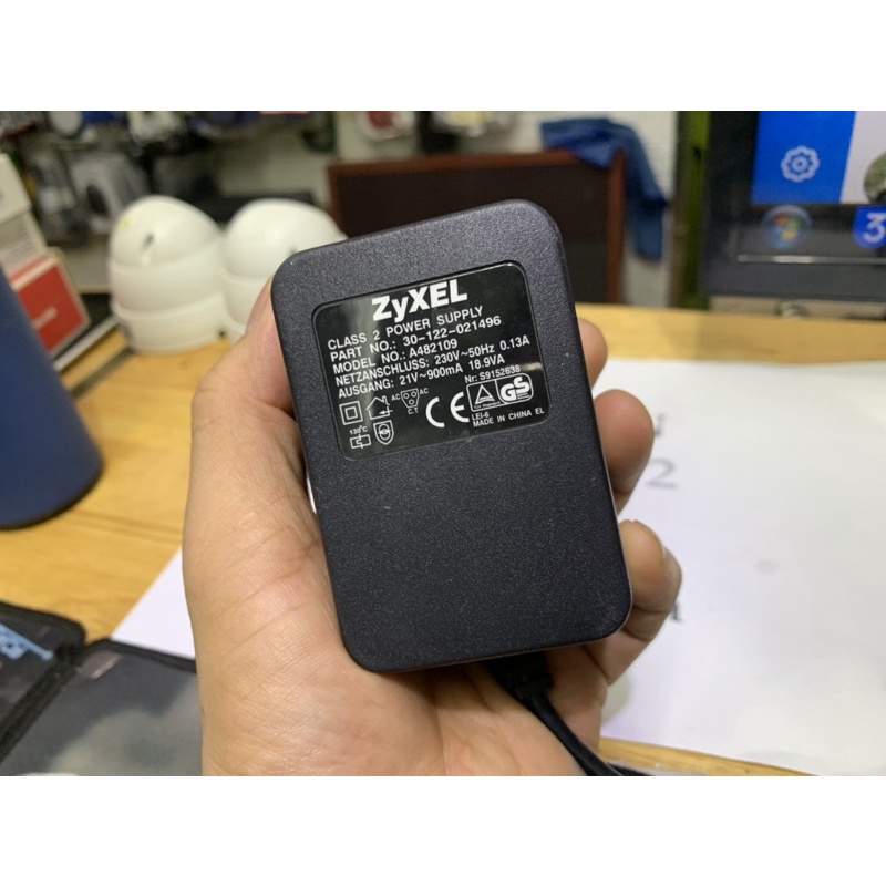 Nguồn điện gốc Zyxel 30-122-021496 A482109 Đầu ra: 21V-900mA zin