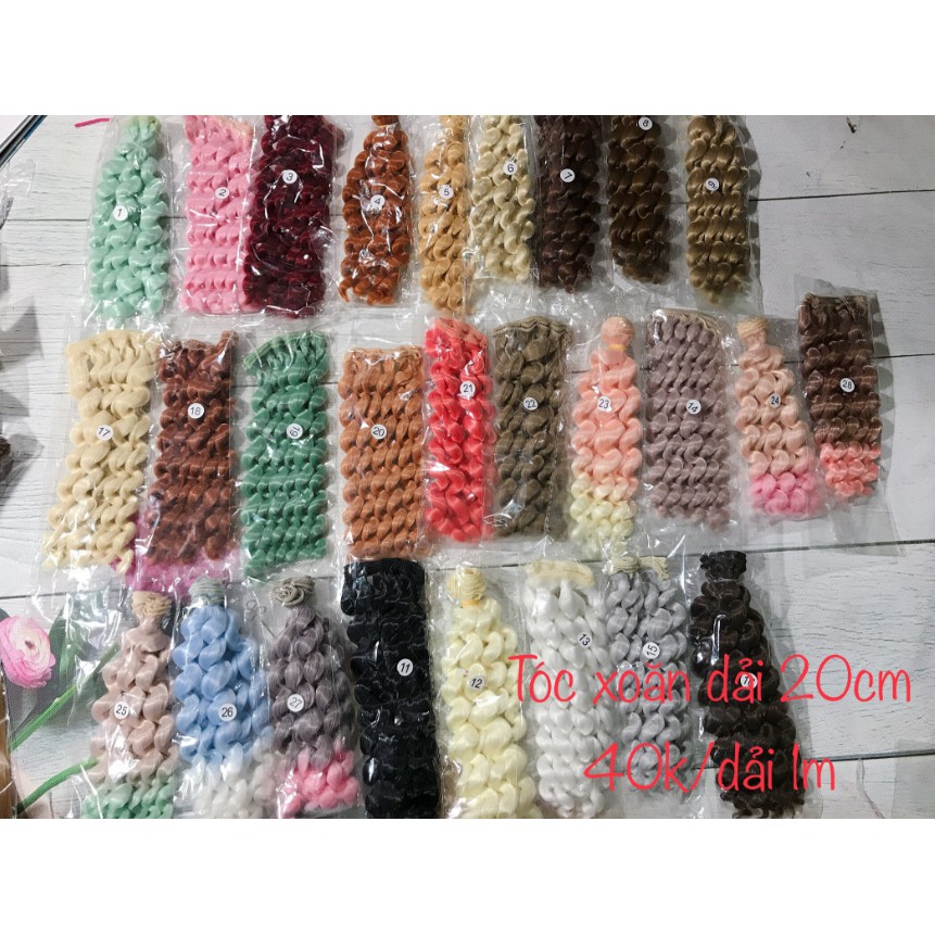 Tóc búp bê xoăn 20cm