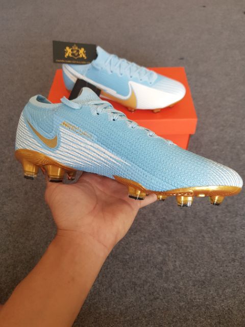 Giày đá bóng Mercurial Vapor 13 FG