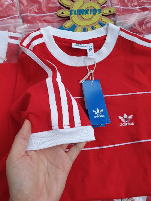 Áo Tee Shirt đỏ dòng Basic phối kẻ trắng