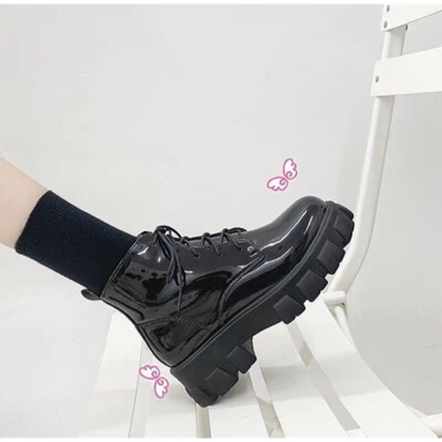 Giày boots đen nữ flatform