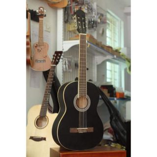 Guitar classic đen