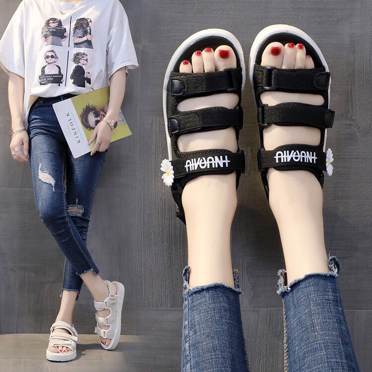 Sandal nữ 3 quai dán đế mềm siêu ôm chân cá tính hot2021 D137