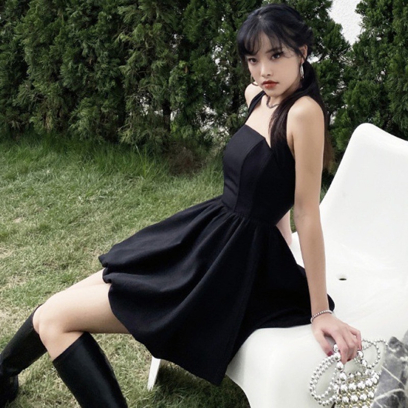 Đầm Ngắn Cổ Yếm Thời Trang Mùa Hè Gợi Cảm Cho Nữ