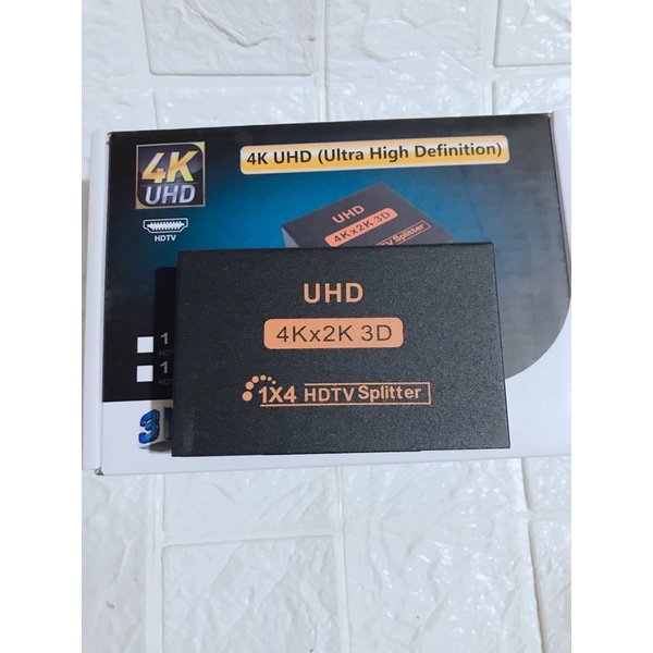 Hup HDMI Bộ Chia HDMI 4K 1 ra 4 Cổng Kết Nối 1 Máy Tính Ra 4 Màn Hình Chiếu Cùng Lúc