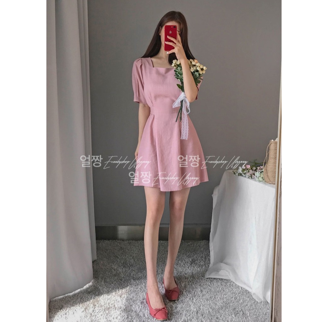 Đầm dáng xòe mini tay ngắn Emilyshop