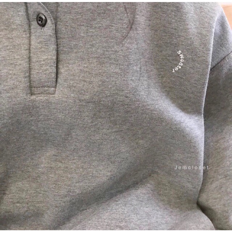 Áo SWEATER Hai Cúc Cổ Màu Xám Chất Nỉ Ngoại UNISEX | BigBuy360 - bigbuy360.vn