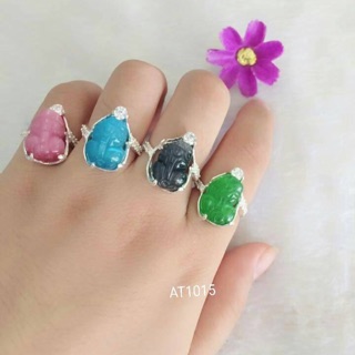 Nhẫn tỳ hưu ngậm ngọc đủ màu