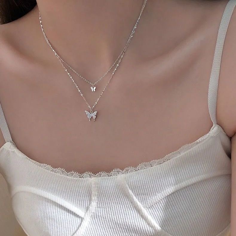 Dây Chuyền Hai Lớp Mặt Hình Bướm Đính Đá Sáng Lấp Lánh Cho Nữ