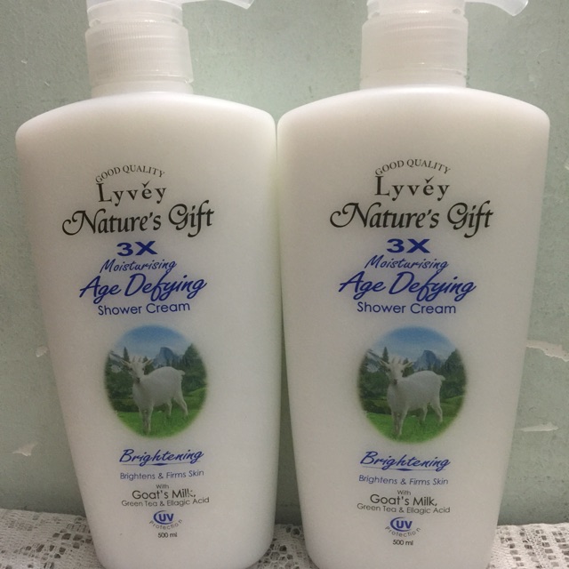 Sữa tắm trắng da Nature Gift