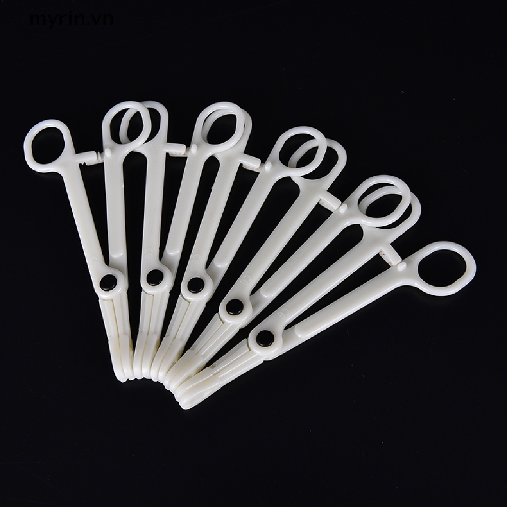 1 Dụng Cụ Hỗ Trợ Xỏ Khuyên Tai Bằng Nhựa JB