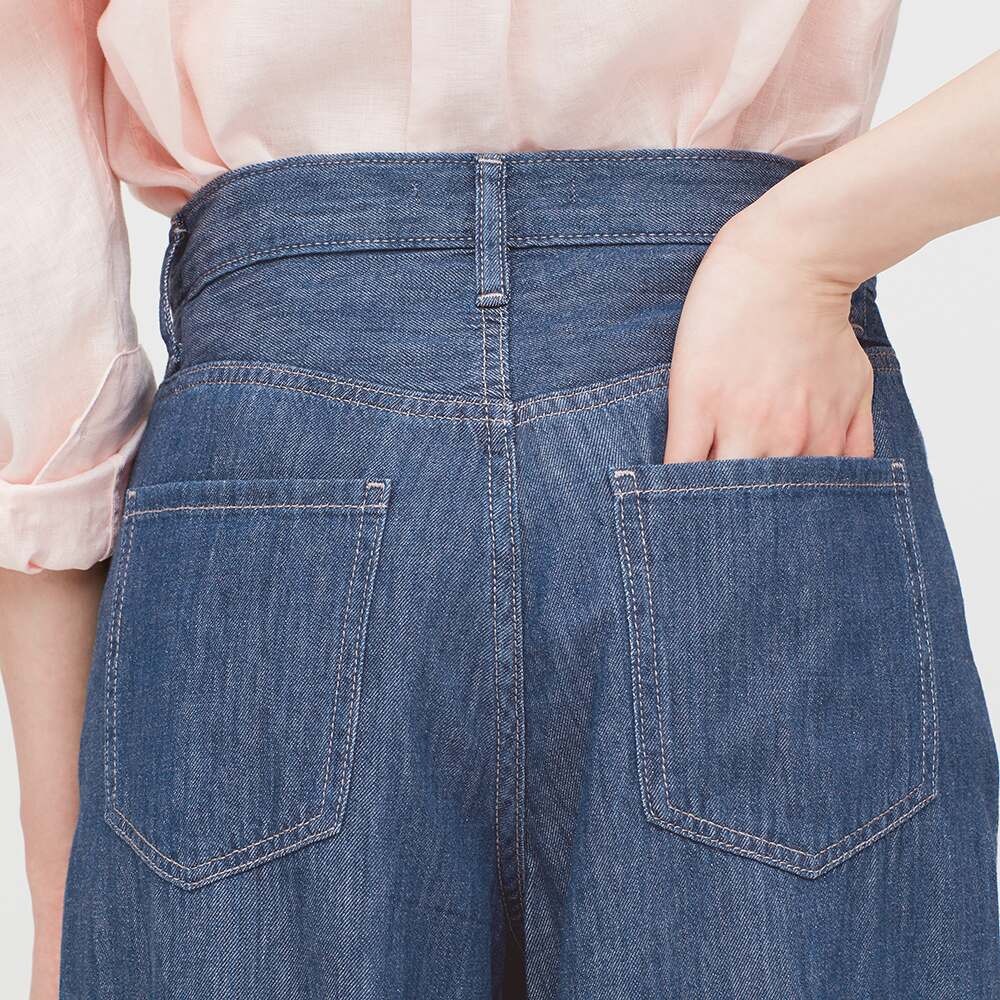 Quần bò nữ denim ống rộng thời trang, năng động của UNIQLO - Nhật Bản