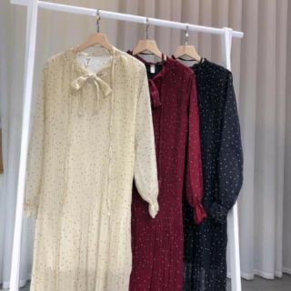 váy chấm bi dáng suông ( bán màu đen )