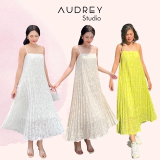  Đầm 2 dây xếp ly dáng xoè dài maxi  váy hai dây đi biển dập ly màu da trắng - ORIMI 