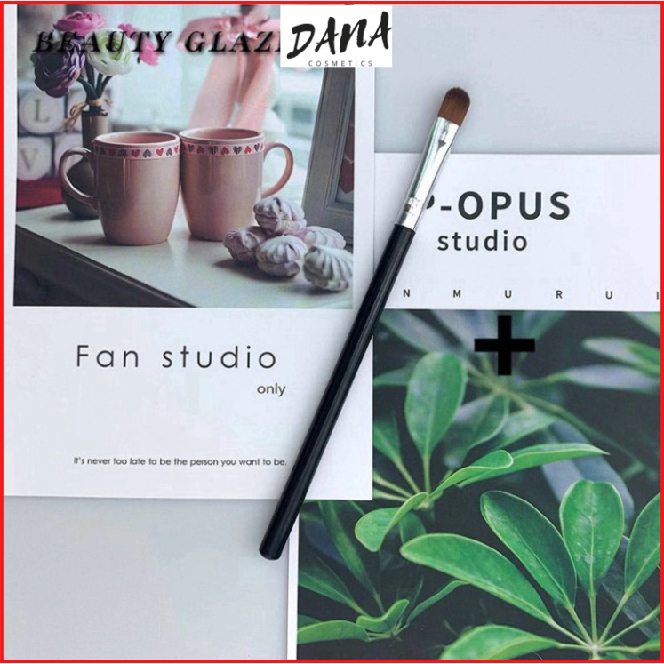 Cọ Trang Điểm Mắt Dành Cho Nữ DANA