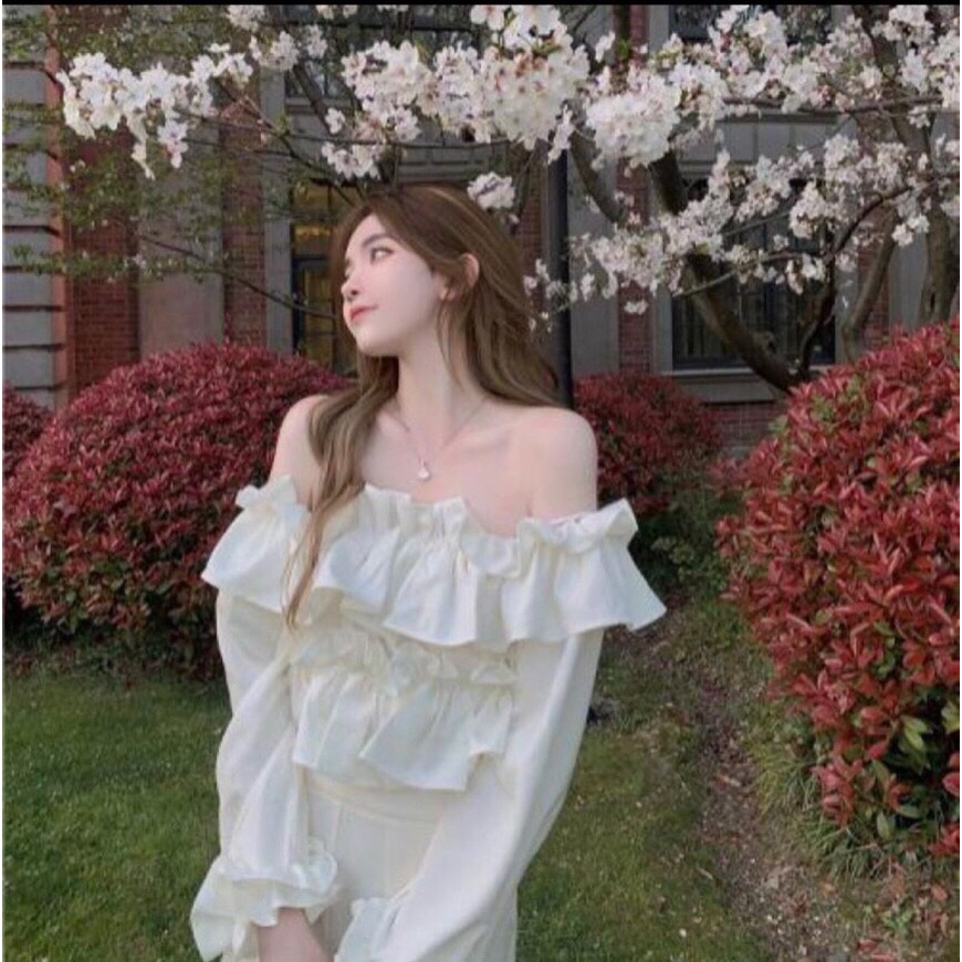 Áo crotop trễ vai bánh bèo tiểu thư, áo trắng xếp tầng tay bồng màu trắng điệu đà