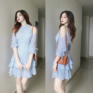 Đầm hoa nhí xanh dương khoét vai, Váy cổ yếm Cao Cấp hàng loại 1 tay dài hở vai xếp tầng, công sở dự tiệc - MiNhi