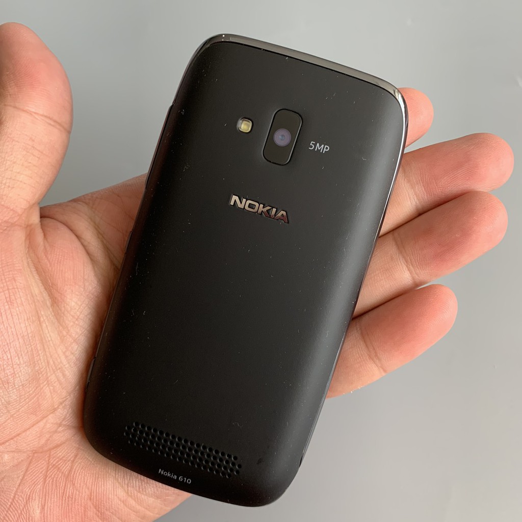 Điện thoại cổ Nokia Lumia 610 zin chính hãng | BigBuy360 - bigbuy360.vn