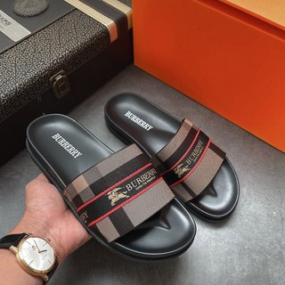 Dép quai nam đế cao su nguyên chất chống trơn trợt, trẻ trung-năng động, chất liệu cao su nguyên chất siêu bền