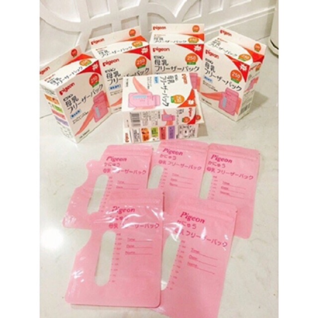 Túi trữ sữa Pigeon 250ml - Hộp 20 túi