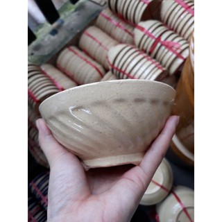 Chén sành ngà xưa kích thước lớn đk 13cm