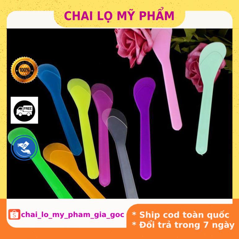 [GIÁ TỐT NHẤT] Que nhựa dùng trong spa , muỗng kem , phụ kiện du lịch