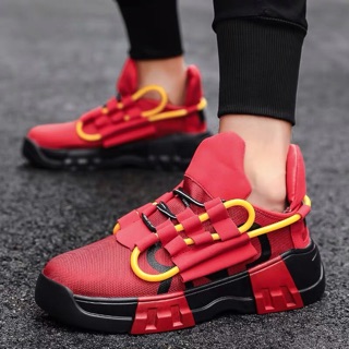 Giày sneaker mẫu mới nhất 2019