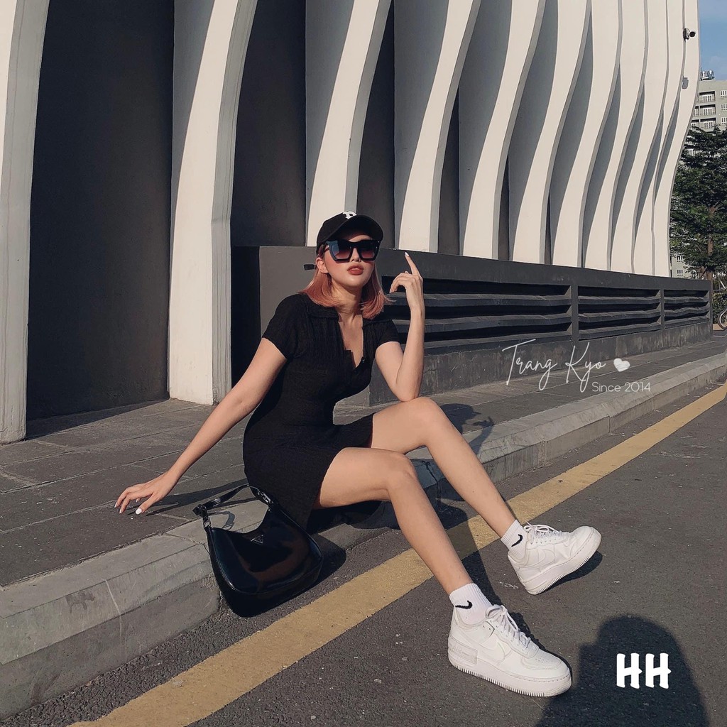 Váy xốp bo chun cổ đức khuy trước