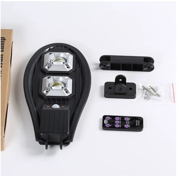 Đèn Năng Lượng Mặt Trời Sân Vườn Đèn Pha Led Chống Nước Chống Bão Siêu Sáng Sun.z