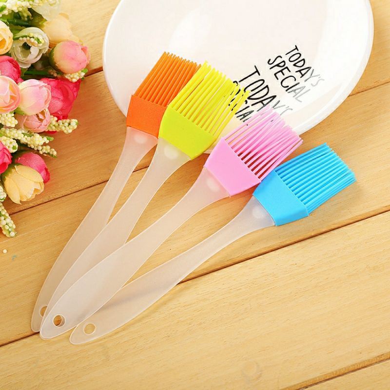 Cọ silicone quét bơ dầu/ quét mặt bánh tiện dụng