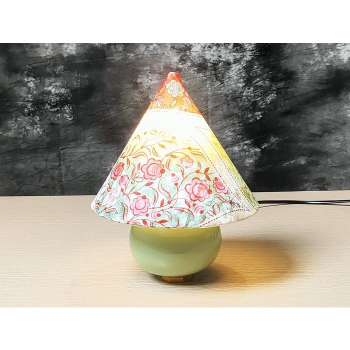 Đèn Bàn Ngủ Xanh Hoa Ngọc MN011, Đèn Trang Trí Mini Vietmake