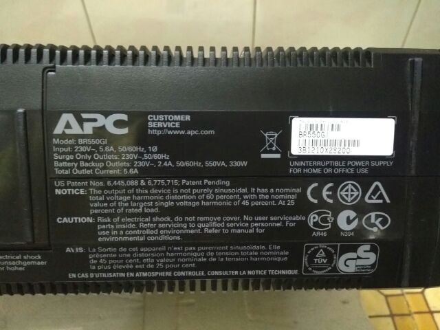Bộ Lưu Điện UPS APC BR550GI (550VA/330W)
