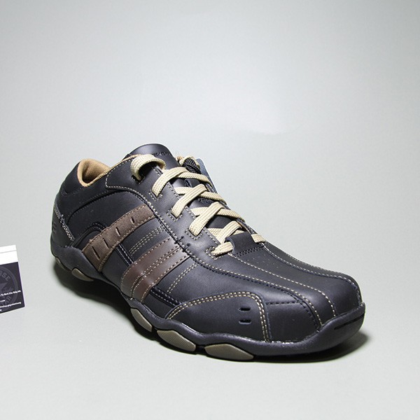 Giày Skechers thấp cổ da đen STDD01