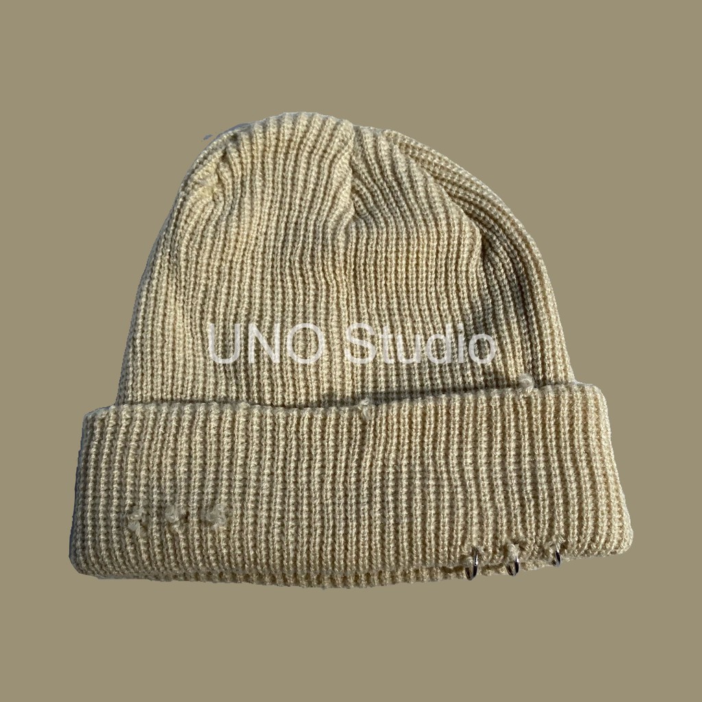 Mũ beanie len rách kèm khuyên