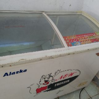 Tủ kem Alaska