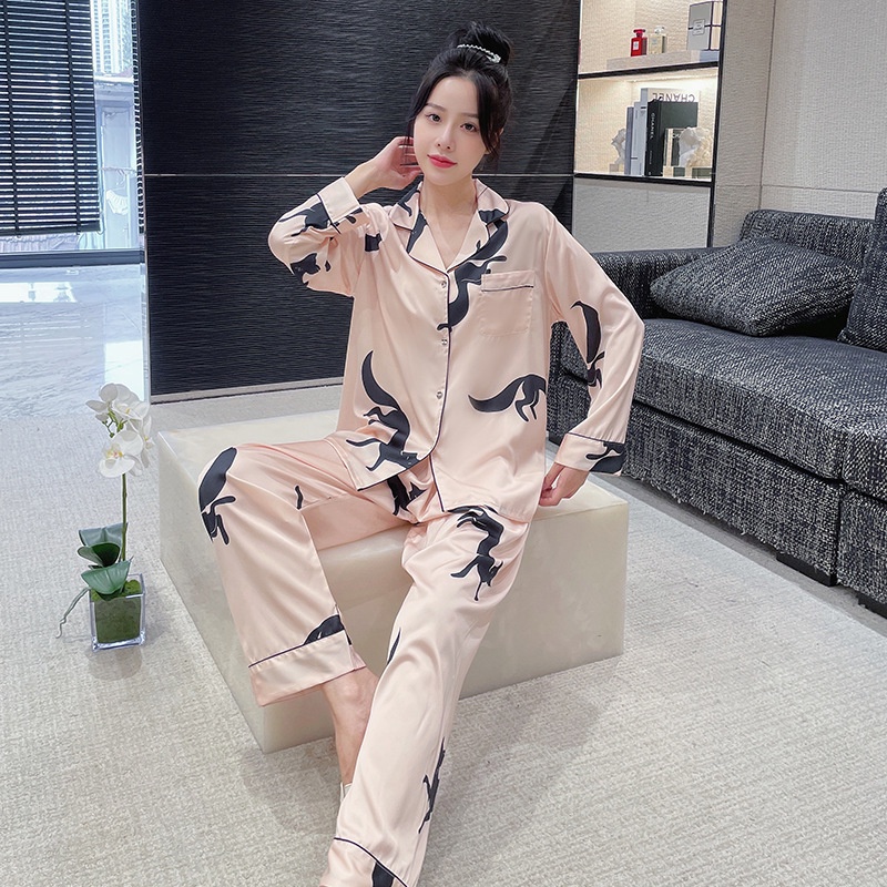 Bộ Đồ Ngủ Dài Tay Bằng Lụa Mát In Họa Tiết Cáo Thời Trang Dành Cho Nữ